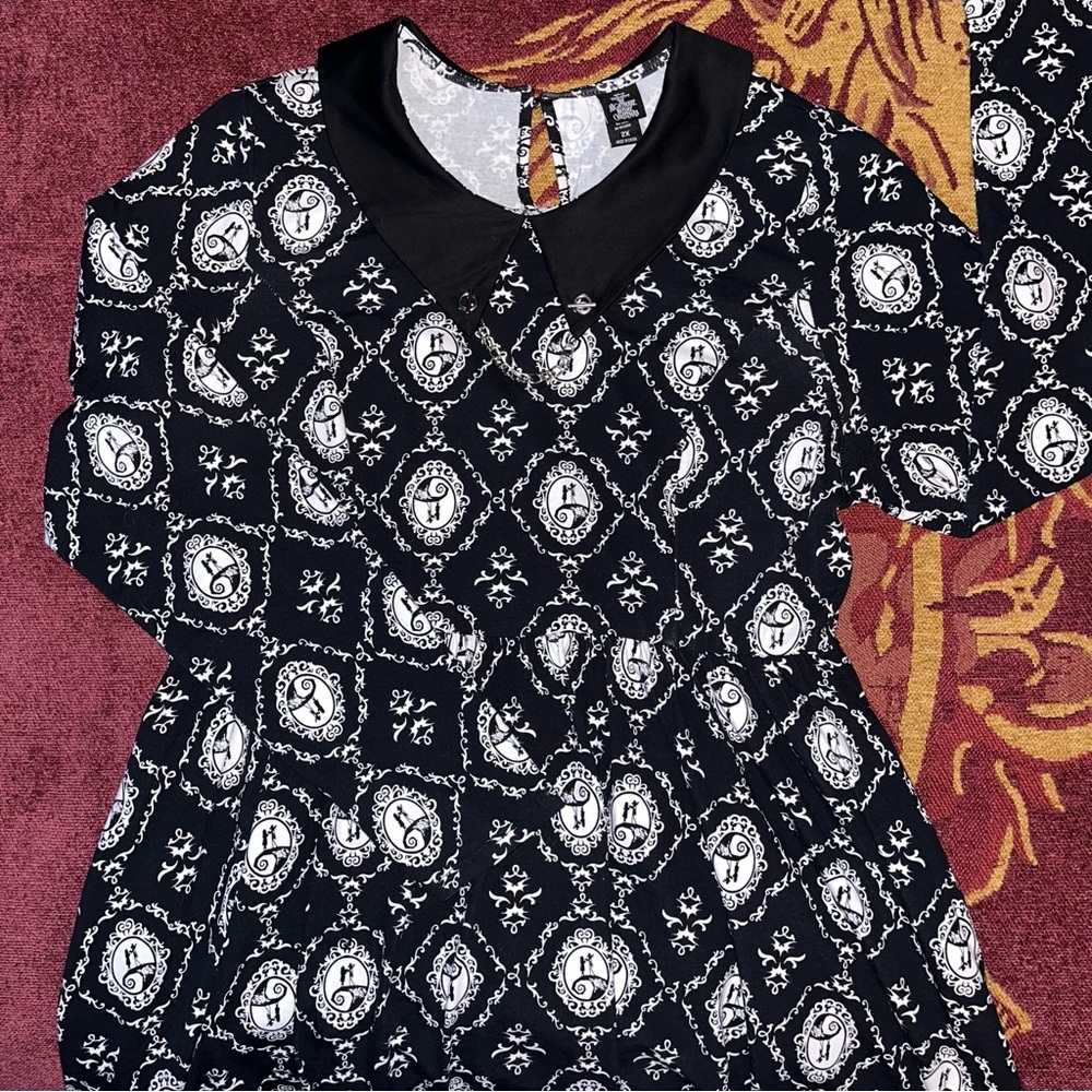 The Nightmare Before Christmas Jack & Sally
Cameo Dress